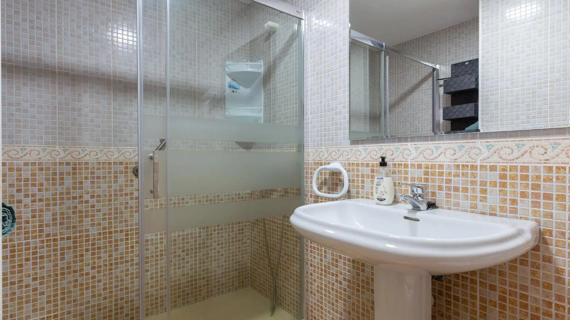 Tolox 1 - Apartment In Tolox Free Wifi 0*,