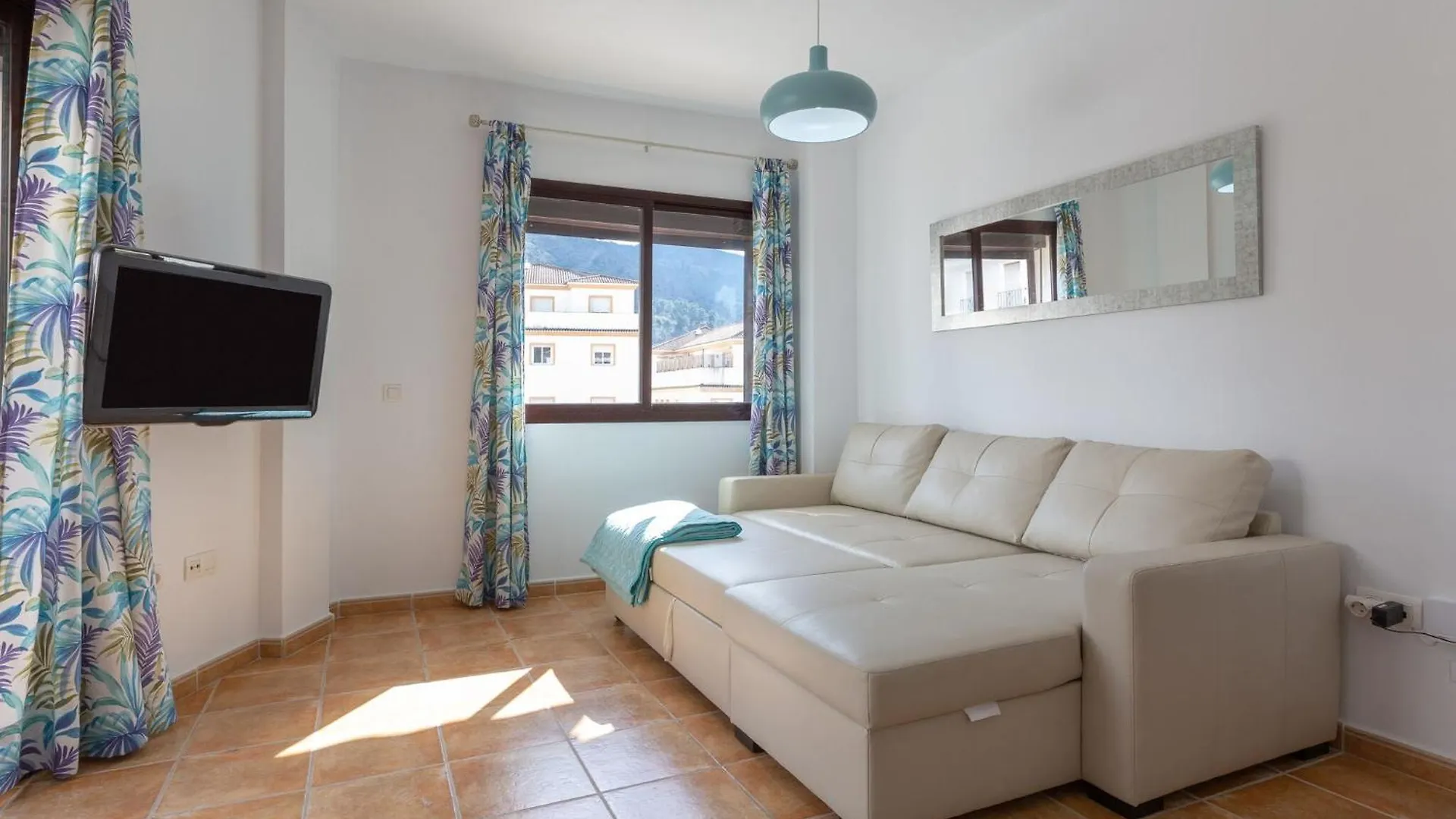Tolox 1 - Apartment In Tolox Free Wifi