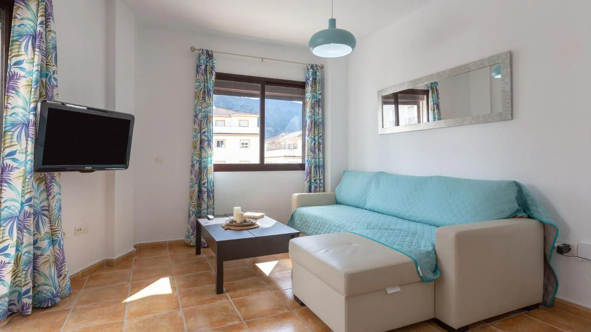 Holiday home Tolox 1 - Apartment In Tolox Free Wifi Spain