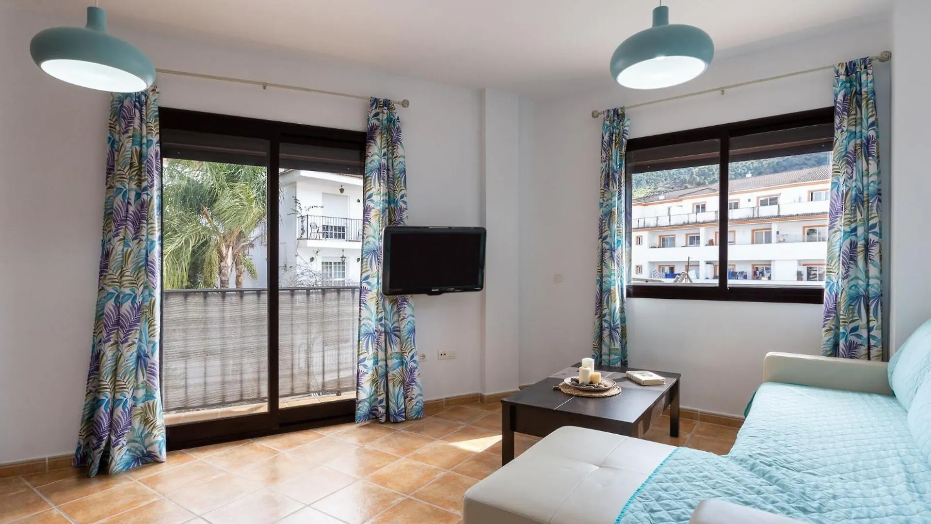 Holiday home Tolox 1 - Apartment In Tolox Free Wifi Spain